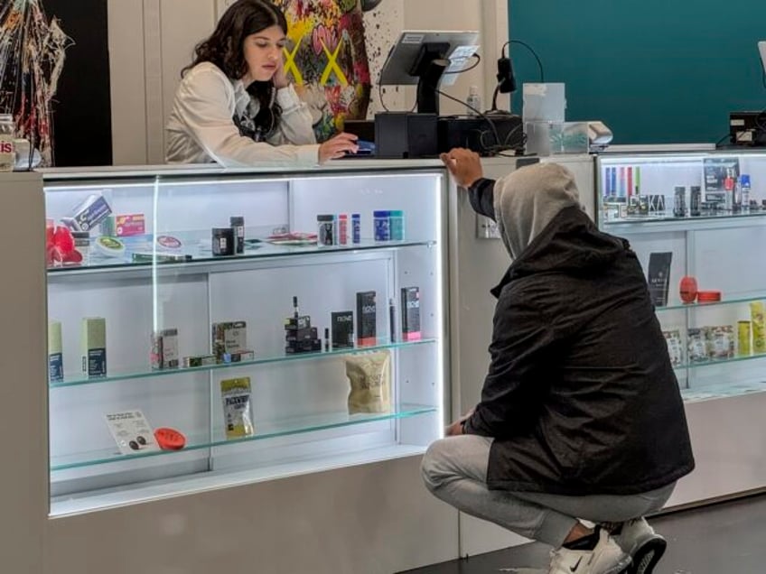 after troubled start new york is shaking up its legal marijuana market with new competitors