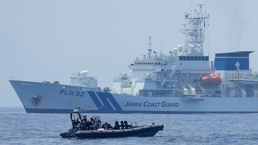 Philippine and Japan Coast Guard ships