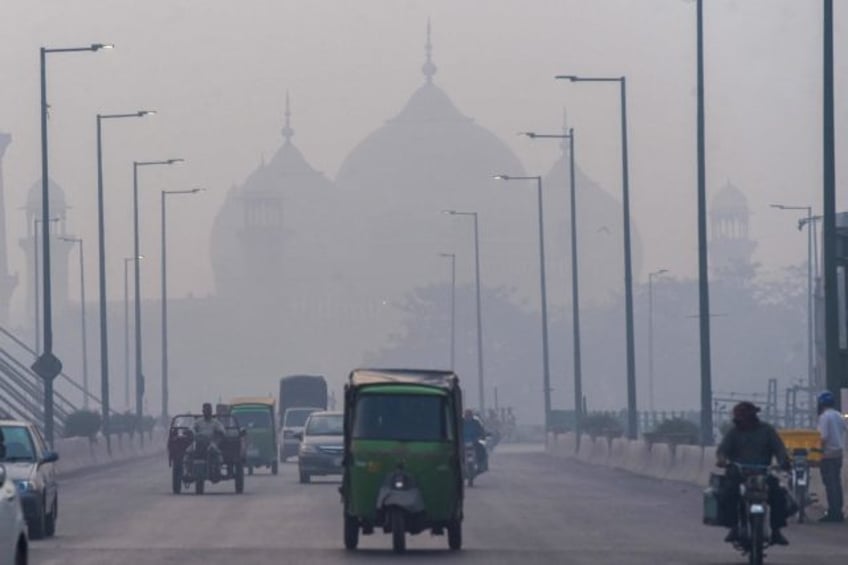 air pollution greatest global threat to human health says benchmark study