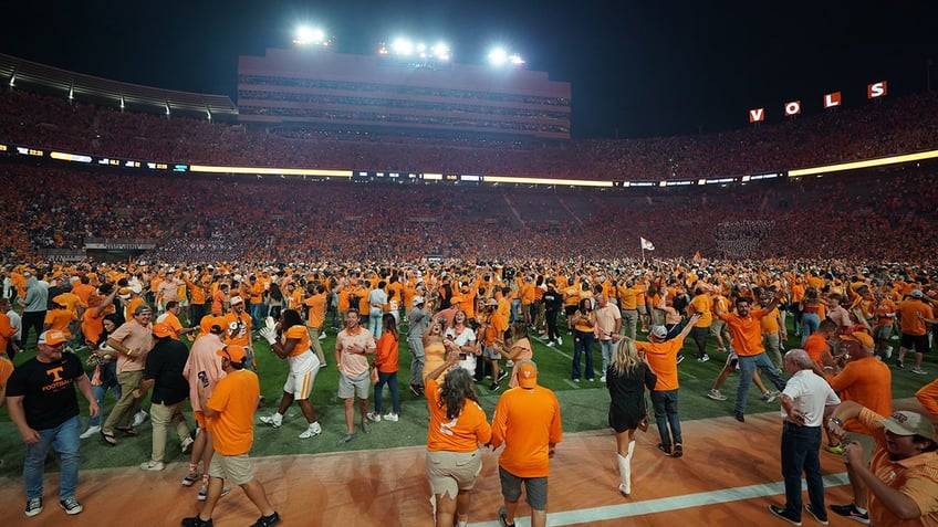 Tennessee fans at Neyland