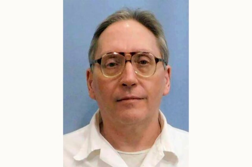 alabama executes man for the 2001 beating death of a woman resuming lethal injections after review