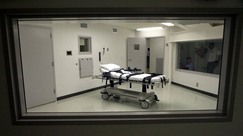 Alabama lethal injection chamber