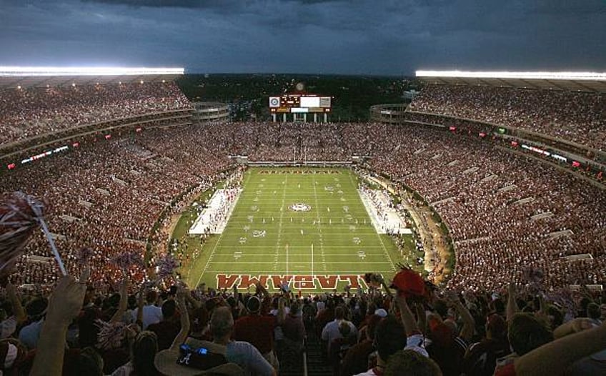 People watch the Georgia Bulldogs take on the Alabama Crimson Tide at Bryant-Denny Stadium September 22, 2007 in Tuscaloosa, Alabama.