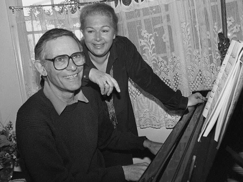 (Original Caption) Hollywood: Alan and Marilyn Bergman at their home, February 17, after b