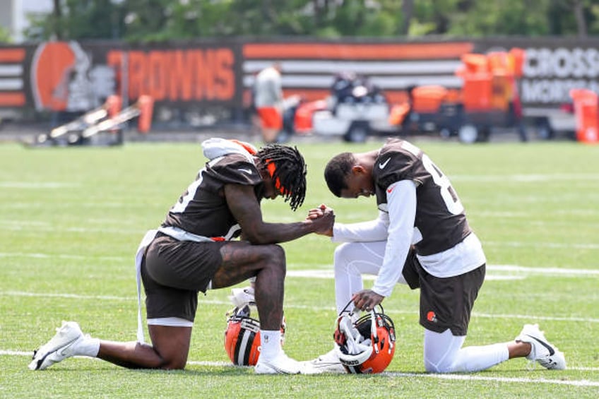 alarming browns marquise goodwin sidelined with blood clots in legs lungs