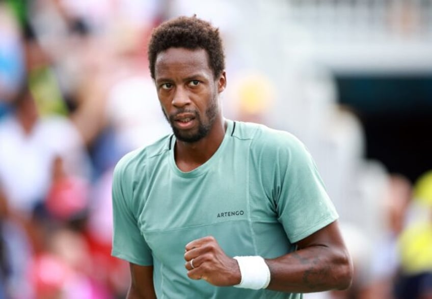 alcaraz off the mark in toronto monfils stuns tsitsipas