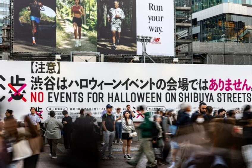 alcohol banned at tokyo halloween hotspot