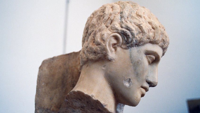 The head of a statue in the National Archaeological Museum in Greece