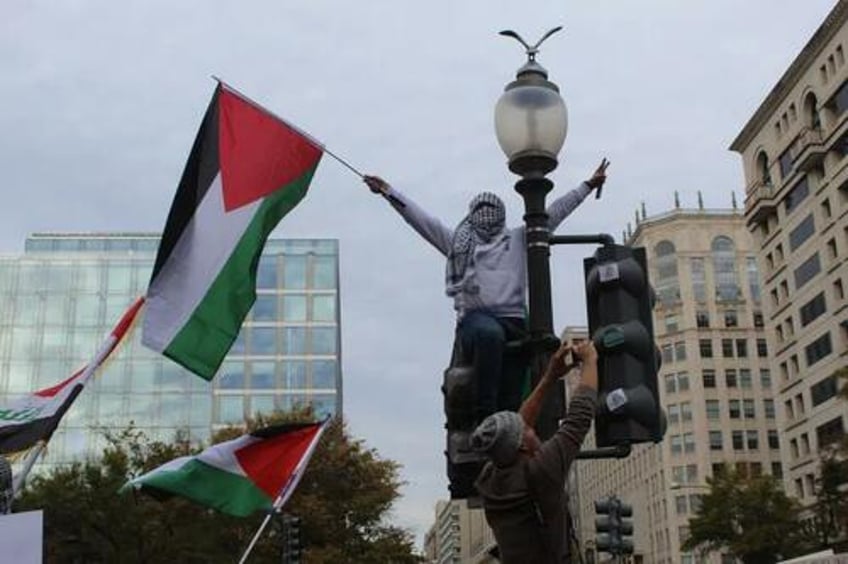 allahu akbar fuk joe biden enraged pro palestinian protesters gather outside white house