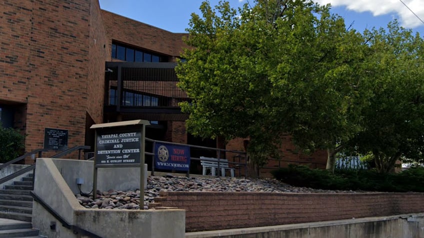 Arizona sheriff's office building