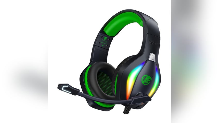 Feel like you're a part of your games with this headset. 