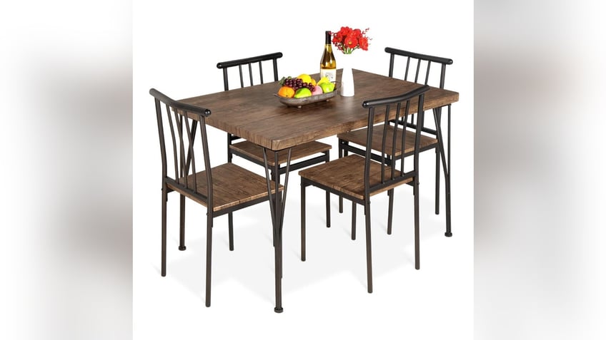A simple, space-saving dining table. 