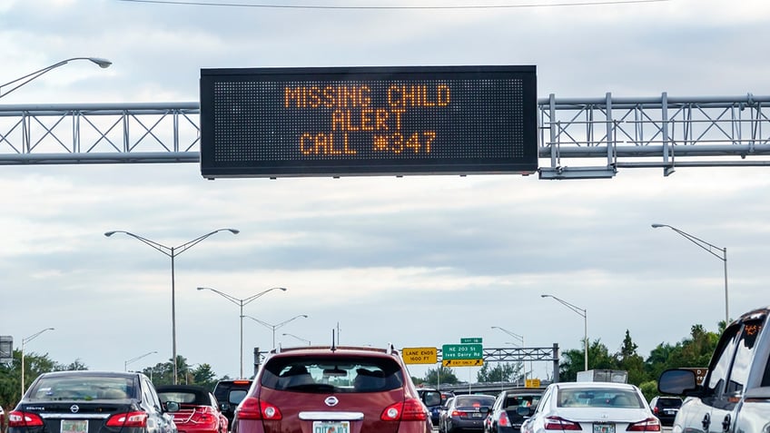 amber alerts what they are and what to do if one pops up on your phone