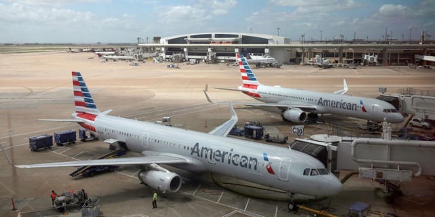 american airlines plane has terrifying close call with spirit airlines plane at boston airport