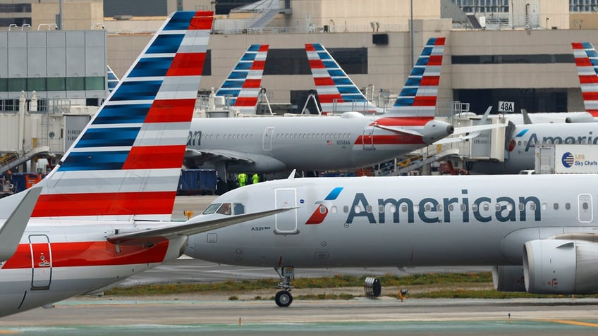American Airlines planes