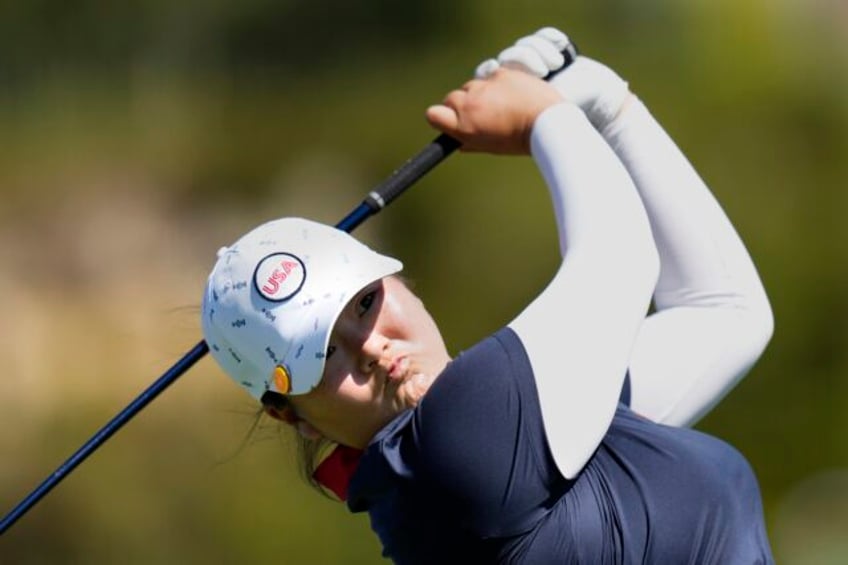 american angel yin moves into a share of the third round lead at the lpga shanghai tournament