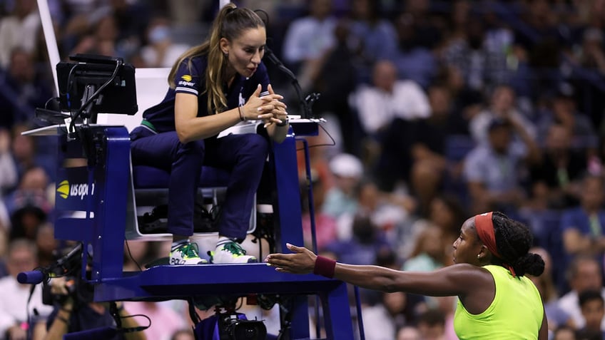 american coco gauff gets fed up with chair umpire over us open opponents slow play shes never ready