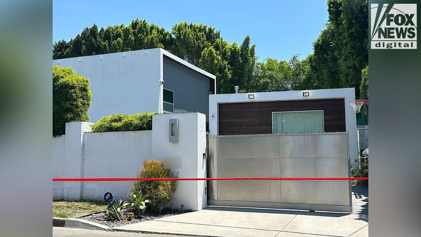 Kaye and her husband, Thomas Deluca, were found dead inside their Encino home after Los Angeles Police Department (LAPD) officers conducted a welfare check. Both were 70. 