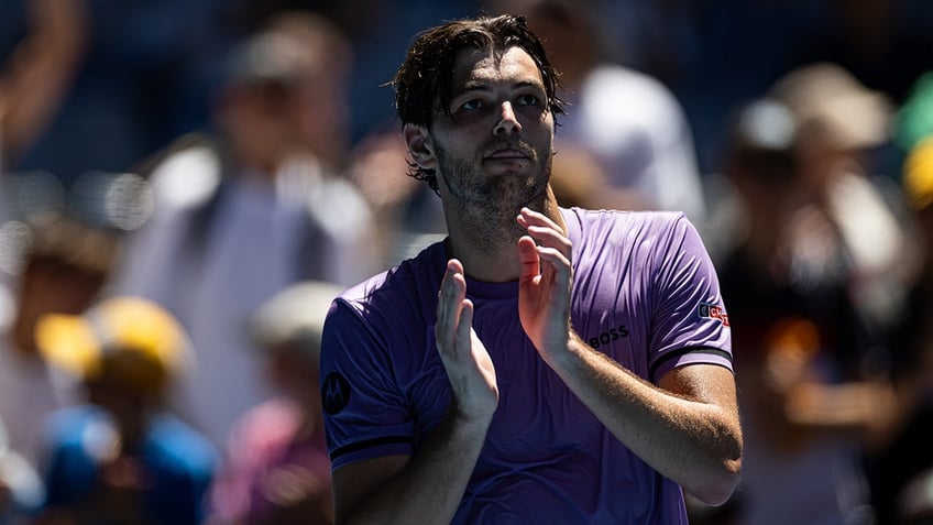 Taylor Fritz acknowledges crowd