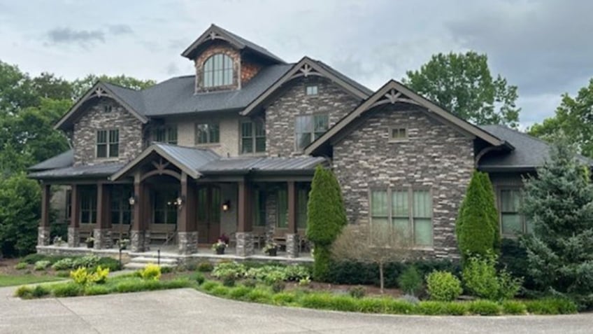 Tennessee home exterior