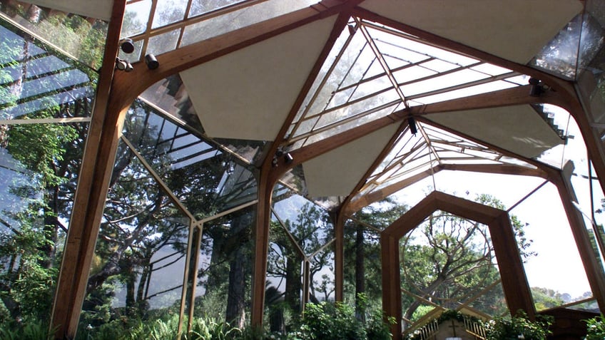 The interior of the Wayfarers Chapel in California