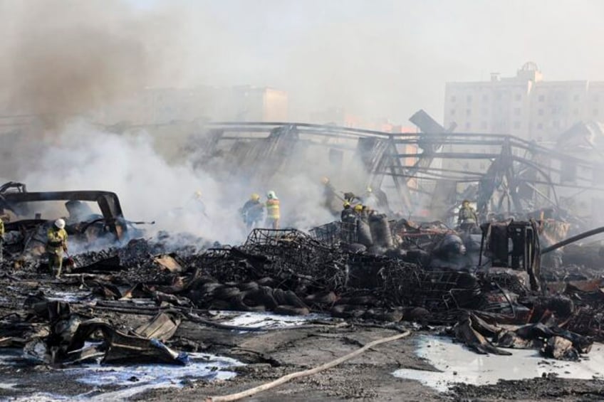 an explosion following a lightning strike in the uzbek capital kills 1 person and injures 162