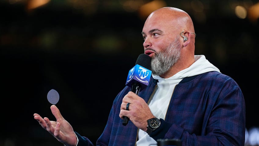 andrew whitworth questions jets not targeting free agent quarterbacks earlier that grows this frustration