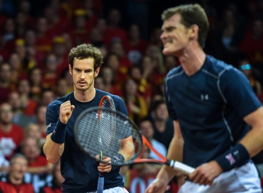 Jamie Murray (right) and Andy Murray teamed up for Britain in the 2015 Davis Cup final