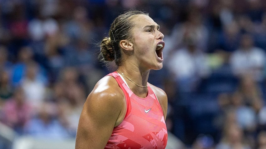 andy murrays mom slams video of aryna sabalenkas tennis racket smashing meltdown after us open final loss