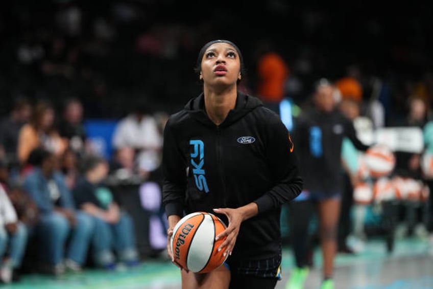 Angel Reese of the Chicago Sky warms up before the game against the New York Liberty on May 23, 2024 in Brooklyn, New York. NOTE TO USER: User...