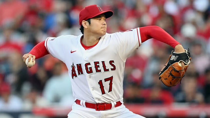 angels should trade shohei ohtani former yankees ace says