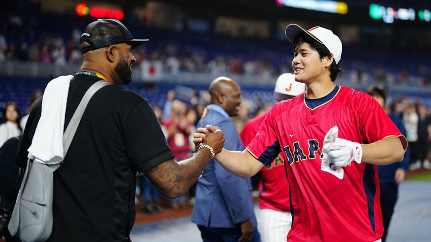 angels should trade shohei ohtani former yankees ace says