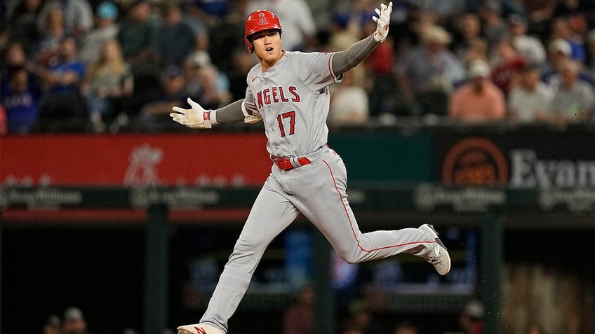 angels take shohei ohtani off trade market despite impending free agency report