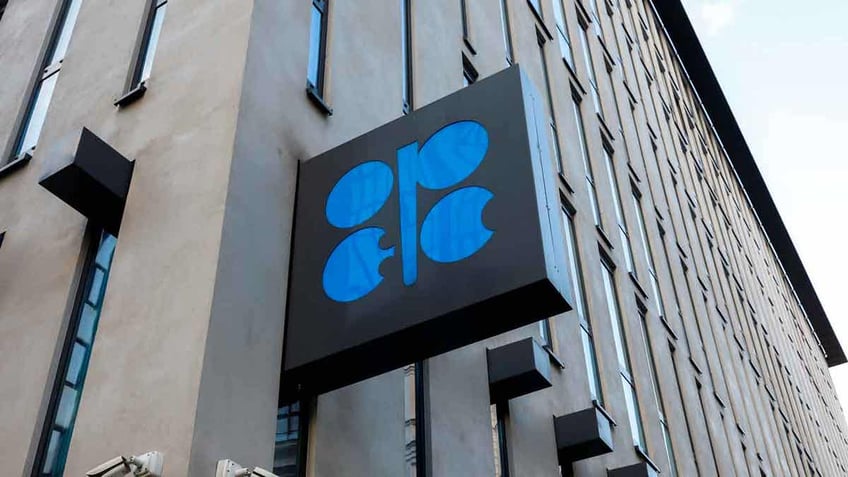 OPEC logo