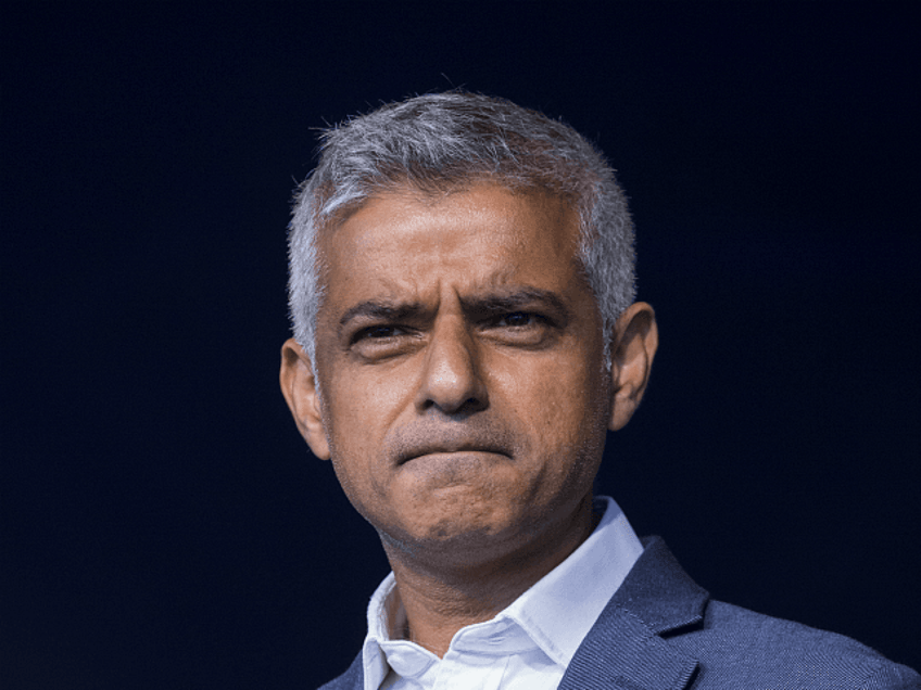 angry londoners attacking mayor sadiq khans dystopian low traffic ulez spy cameras