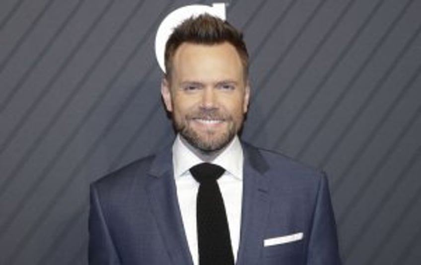 'Animal Control' star Joel McHale recalls rescuing two sheep from a bog in Ireland