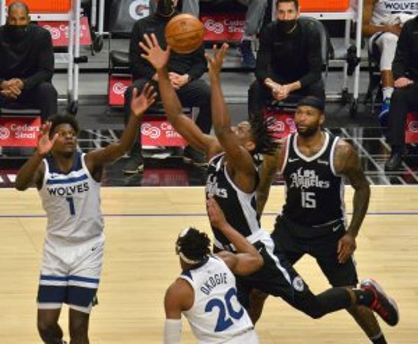 Anthony Edwards slights officials, welcomes fine, after Timberwolves beat Thunder