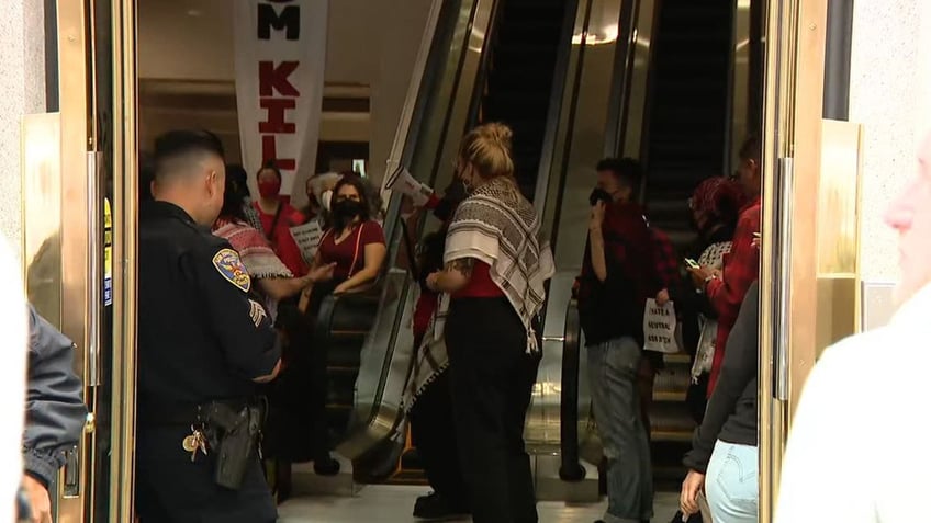 San Francisco Israeli Consulate occupied by demonstrators