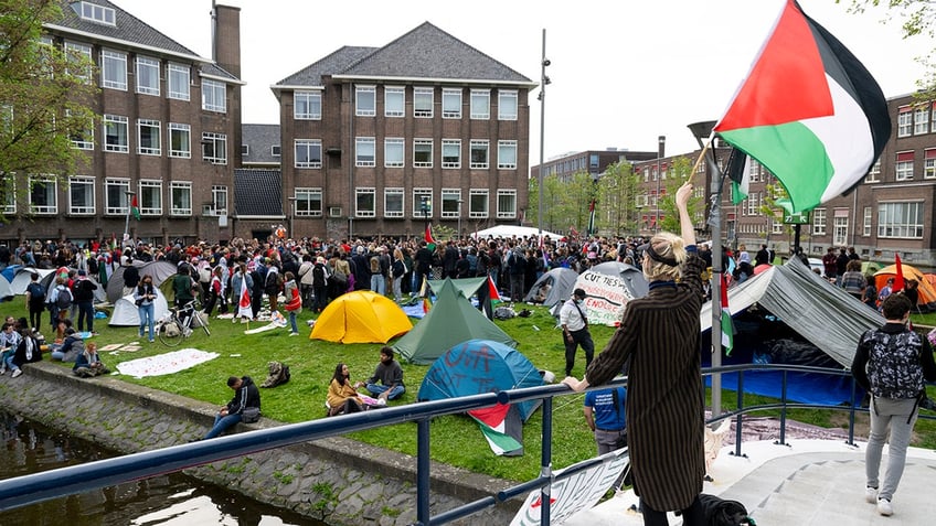 Protesters, Palestinian flag