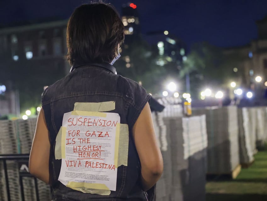 anti israel protesters seize administrative building at columbia university