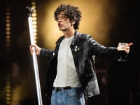 Anti-Trump rock star’s vow to ditch politics at shows doesn’t seem to last very long