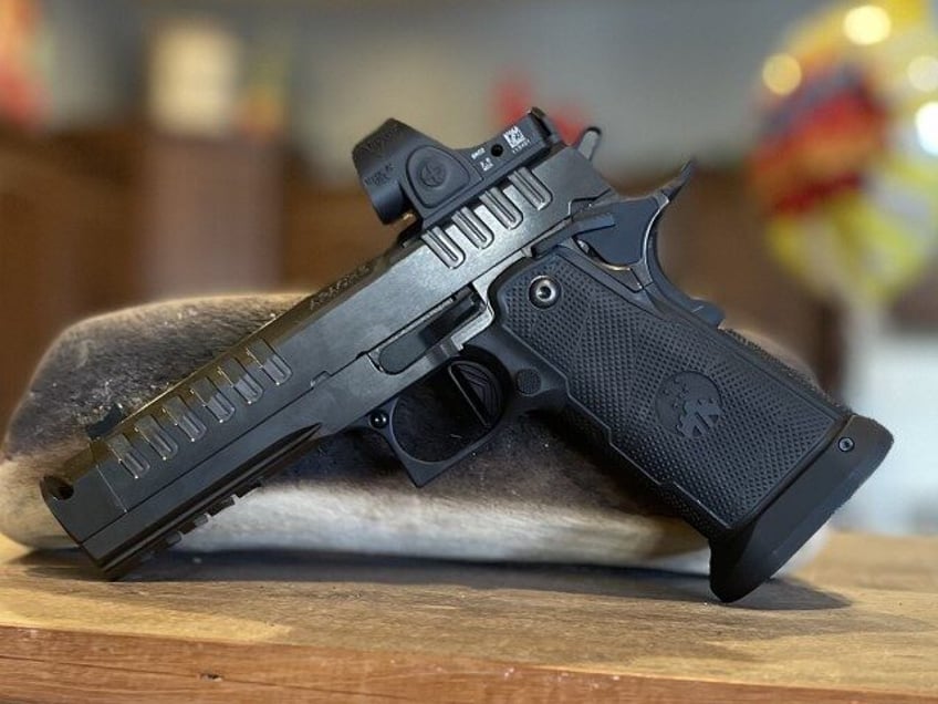 The Apache 2011 pistol