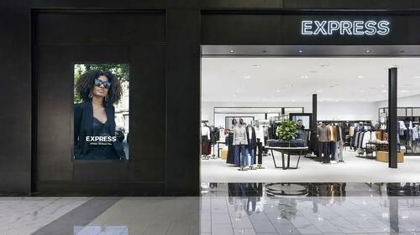 apparel retailer express moving toward bankruptcy