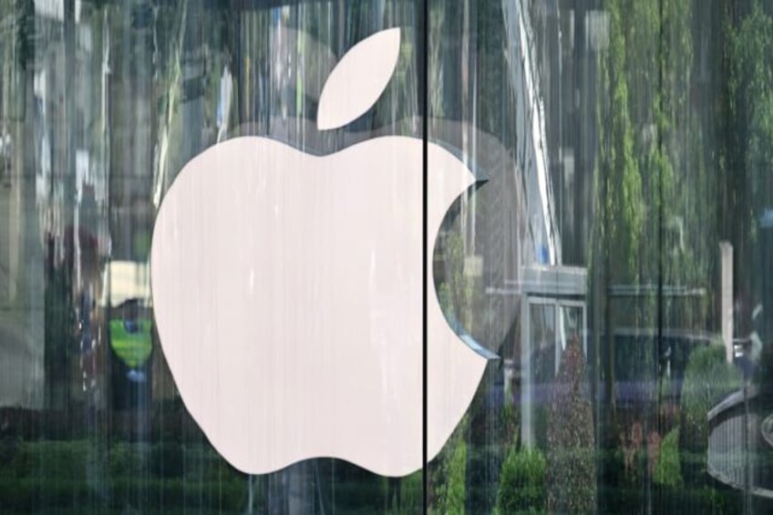Analysts don't expect letting developers link to payment platforms outside the App Store