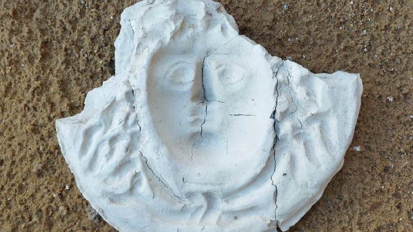 rare ancient medusa mask mold discovered in Italy