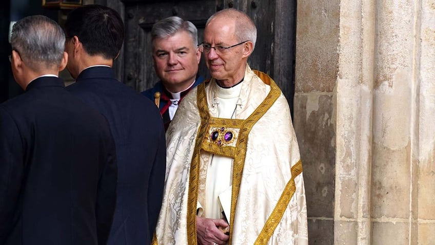 archbishop abstains as church of england approves trial blessings for same sex unions by 1 vote