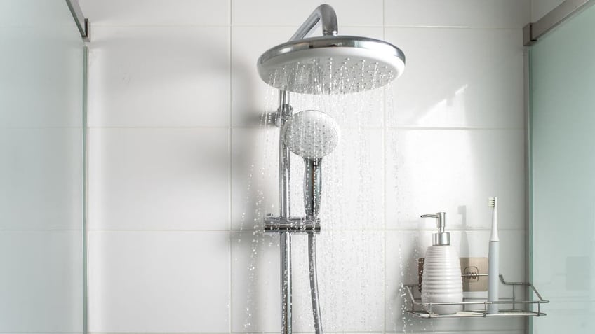 are the benefits of cold showers worth the discomfort experts weigh in