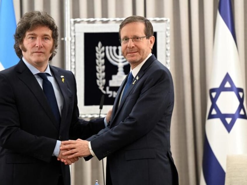 The president of Argentina, Javier Milei, meets with the president of Israel, Isaac Herzog, in the Israeli presidential residence in Jerusalem on February 6, 2023.