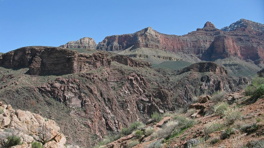 arizona hikers death on grand canyon trail marks 10th fatality at national park this year