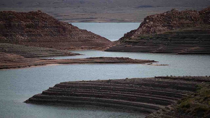 arizona hot springs closed at lake mead due to fecal bacteria